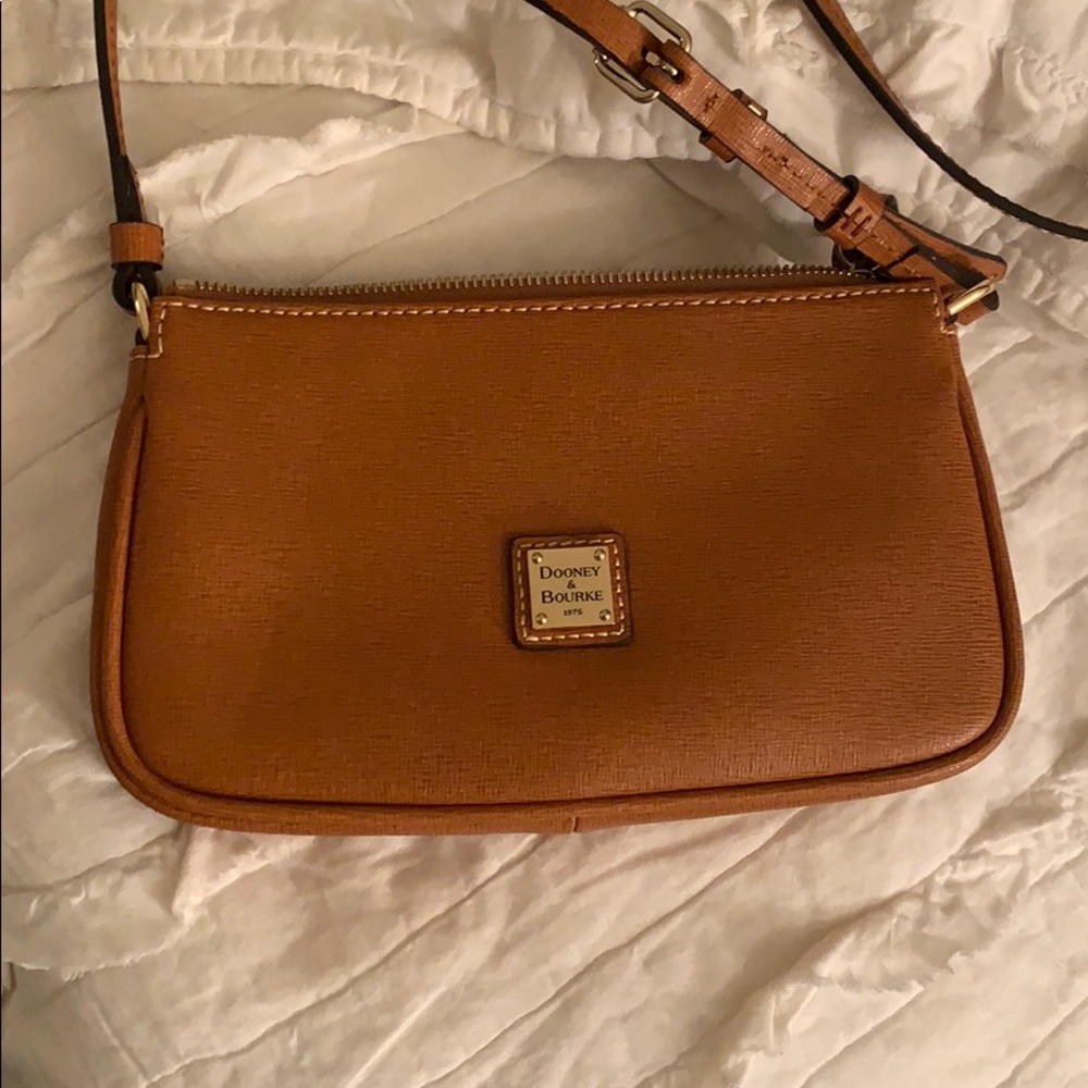 Dooney & Bourke Saffiano Lexi Crossbody